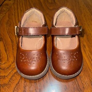 Stride Rite Brown Dress Shoes with Classic Strap